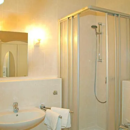 Ferienwohnung Im Herzen Von Sellin Mit Balkon S